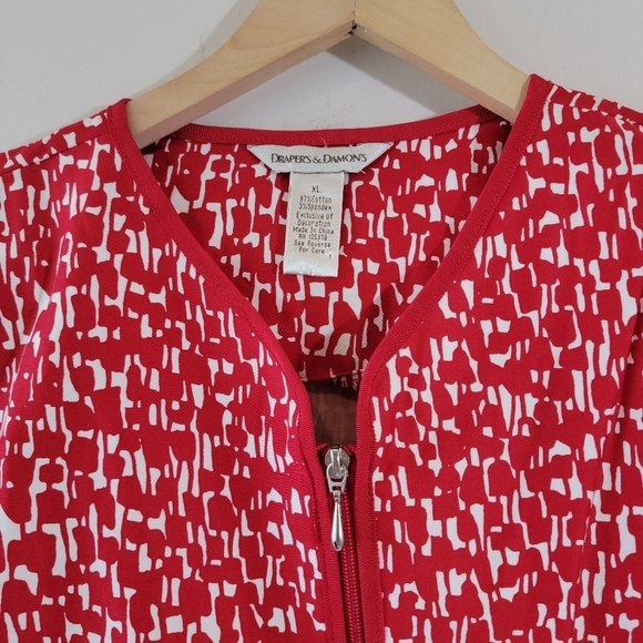DRAPER'S & DAMON'S Red White Full Zip Jacket Sz XL Pocket Embellished Minimalist - Picture 2 of 12